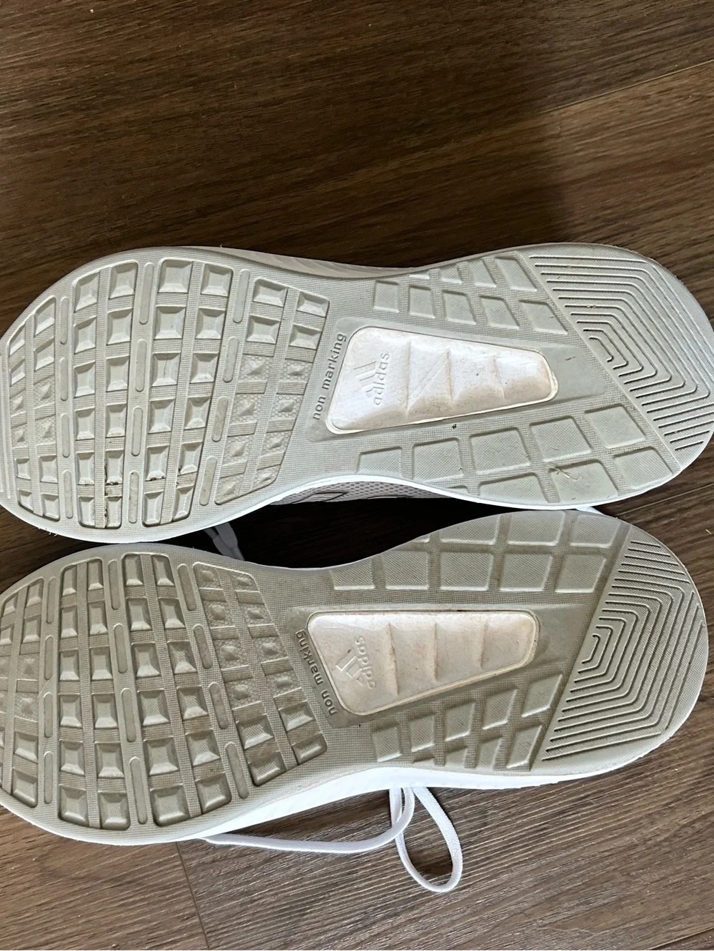 adidas women’s white